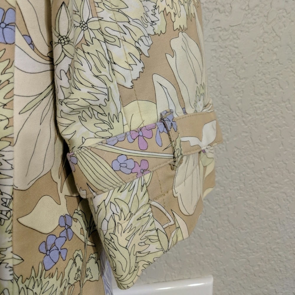 Spring time jacket - Picture 5 of 5